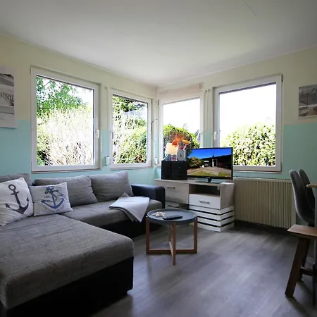 Ferienbungalow Serams By Rujana * Neu Sullitz